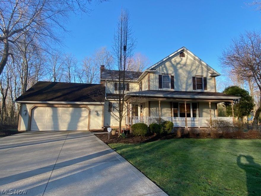 Completely updated well maintained Colonial located in North Solon. 4 bedrooms and 3 ½ bathrooms.  Located on a cul-de-sac with 3 other homes.
The city is in the process of replacing the concrete streets.  The spacious 2,600 square foot home offers an additional 875 square feet of living space in the lower level. Full security system with all windows/doors monitored, motion detector and fire/smoke detector.  There is a family room, dining room (can be used as an office, den, etc.), front porch, rear screened in porch, spacious garage with cabinetry.  Family room features wood burning fireplace, laminate hardwood flooring, track lighting and bay window.  The updated kitchen features cherry cabinets with soft closers, subway wall tile, quartz counter-tops, under cabinet lighting, Kitchenaid stainless steel appliances and 12 x 24 ceramic floor tiles.  Kitchen has sliding glass door leading out to a large screened in deck with skylights.  The first floor half bath features granite counter