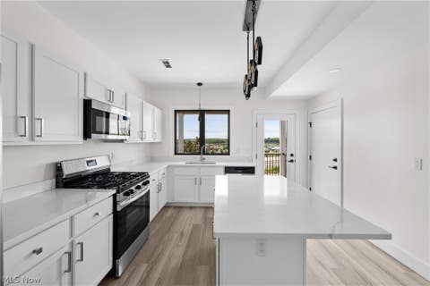 Tiny photo for 1295 Holmden Avenue, Cleveland, OH 44109 (MLS # 5239430)