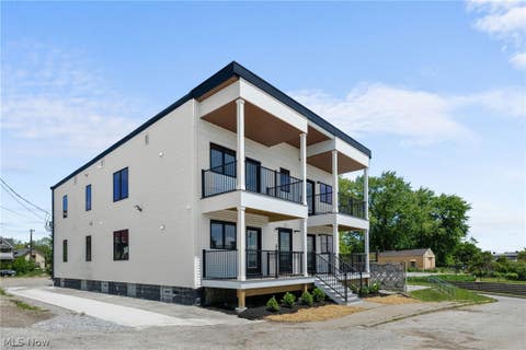 Tiny photo for 1295 Holmden Avenue, Cleveland, OH 44109 (MLS # 5239430)