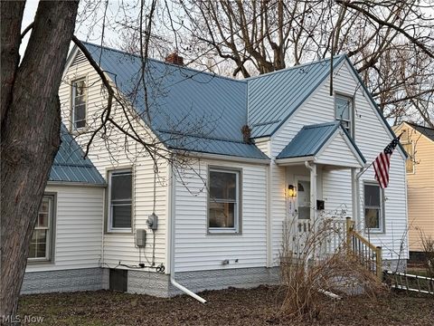 Homes For Sale - 880 Meadowbrook Avenue<br/> Trumbull County, Warren, OH 44484