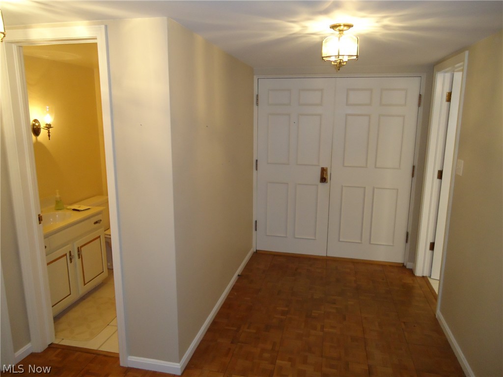 Camelot Condo - Residential