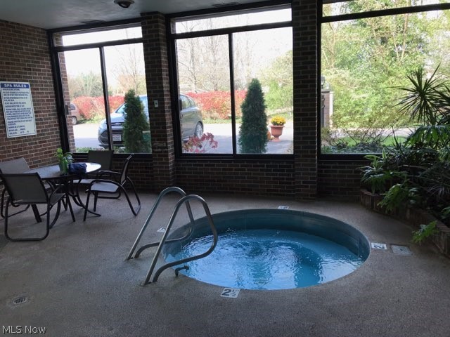 Camelot Condo - Residential