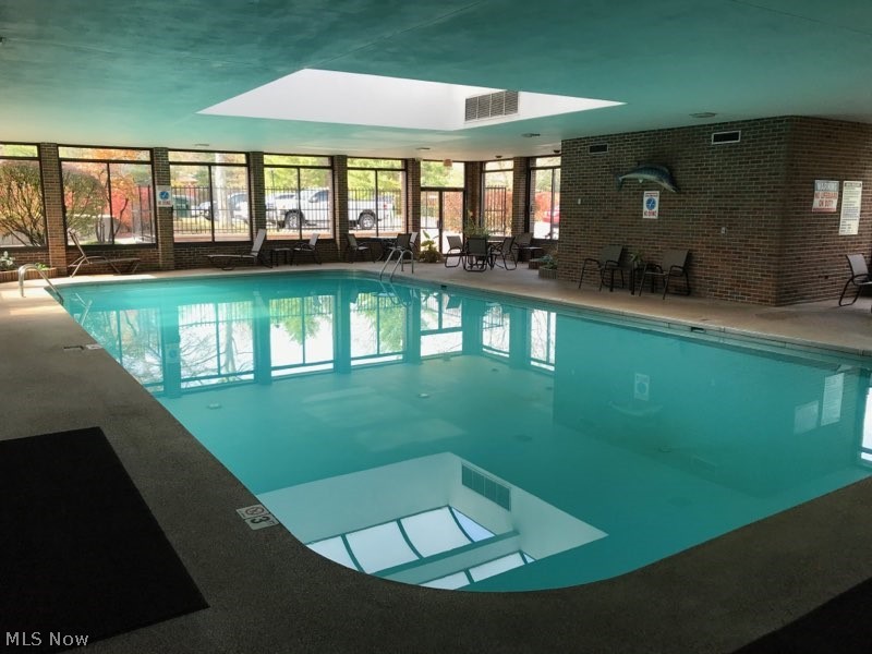 Camelot Condo - Residential