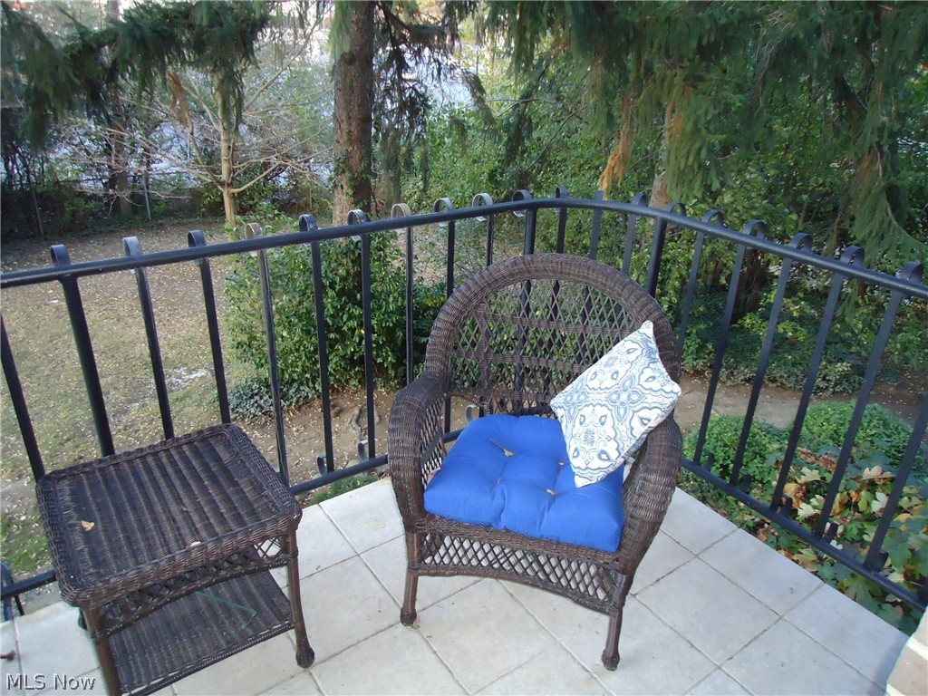 Camelot Condo - Residential