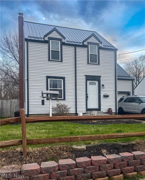 Homes For Sale - 804 15th Street<br/> Stark County, Massillon, OH 44647