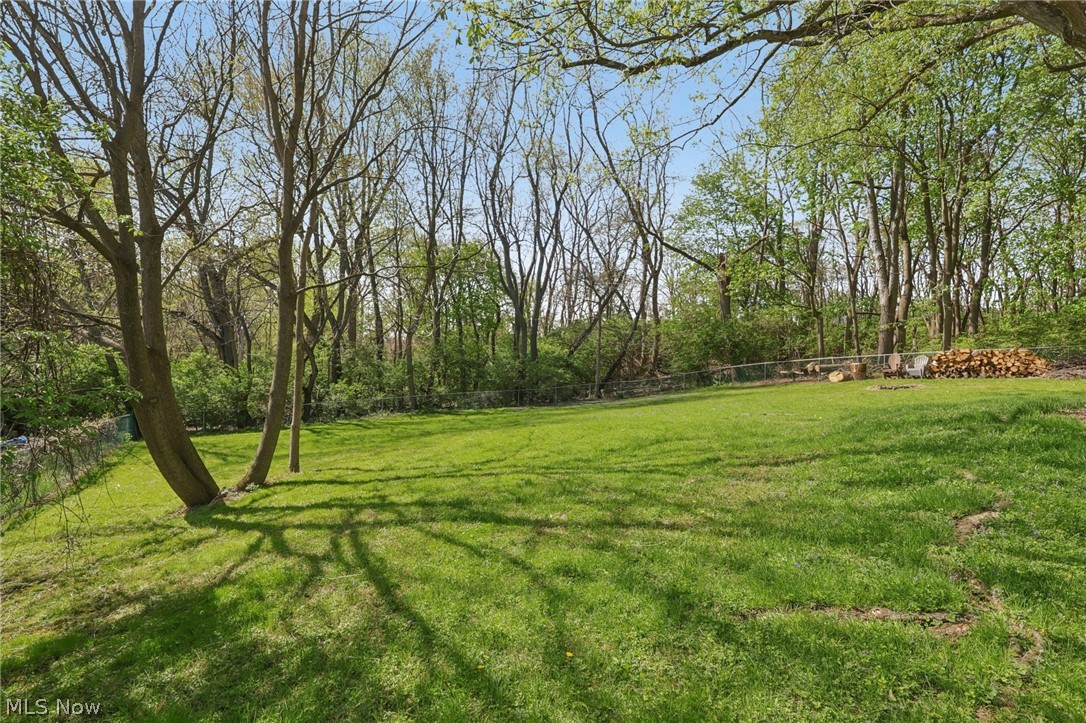 162 N Hawkins Avenue