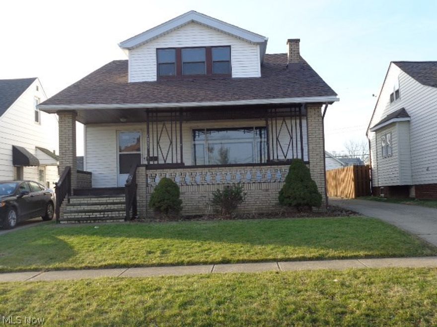 Two Family Priced To Sell!! Needs Work!! 2 car garage built in 1975!! Aluminum Sided!! Stove and Frig Stay in both units!! Home being Sold AS IS!!