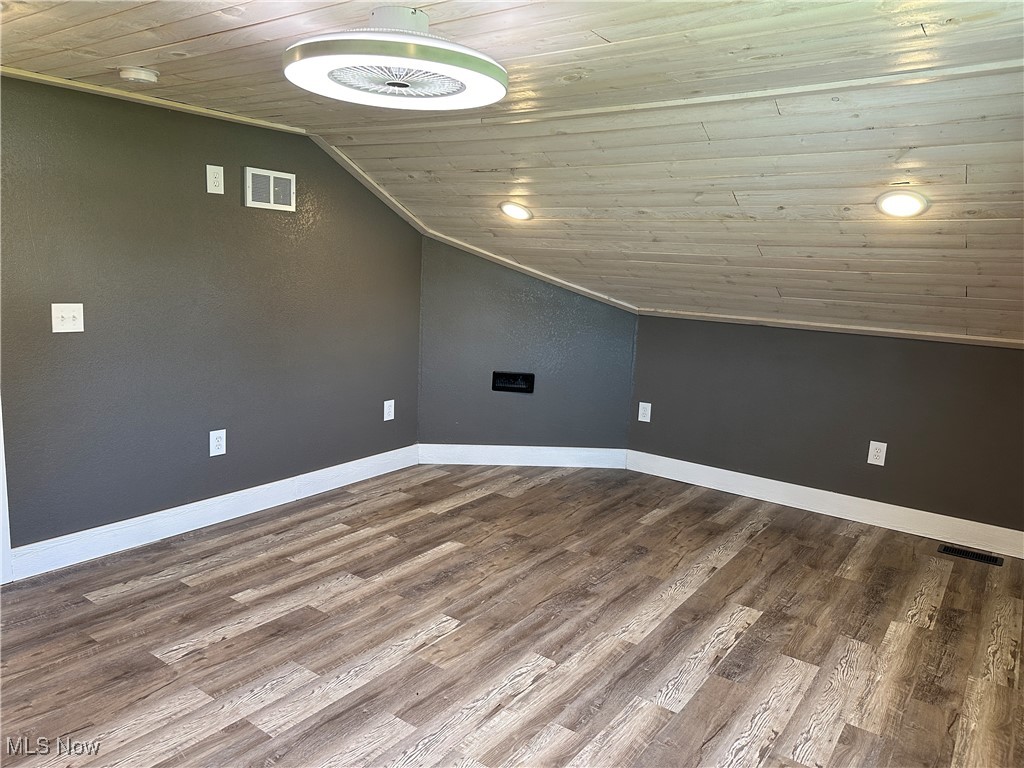 Connecticut Western Reserve - Residential