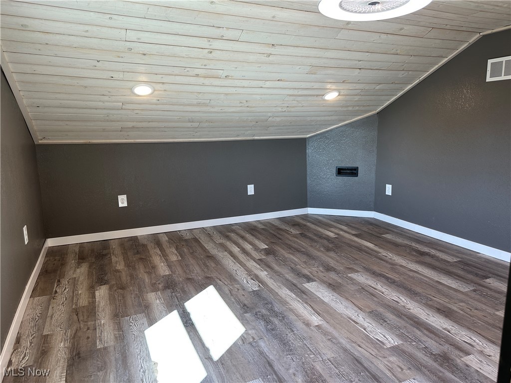 Connecticut Western Reserve - Residential