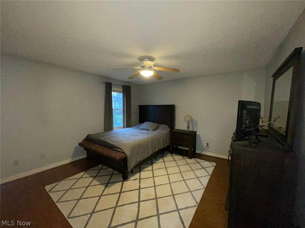 Laurelwoods - Residential