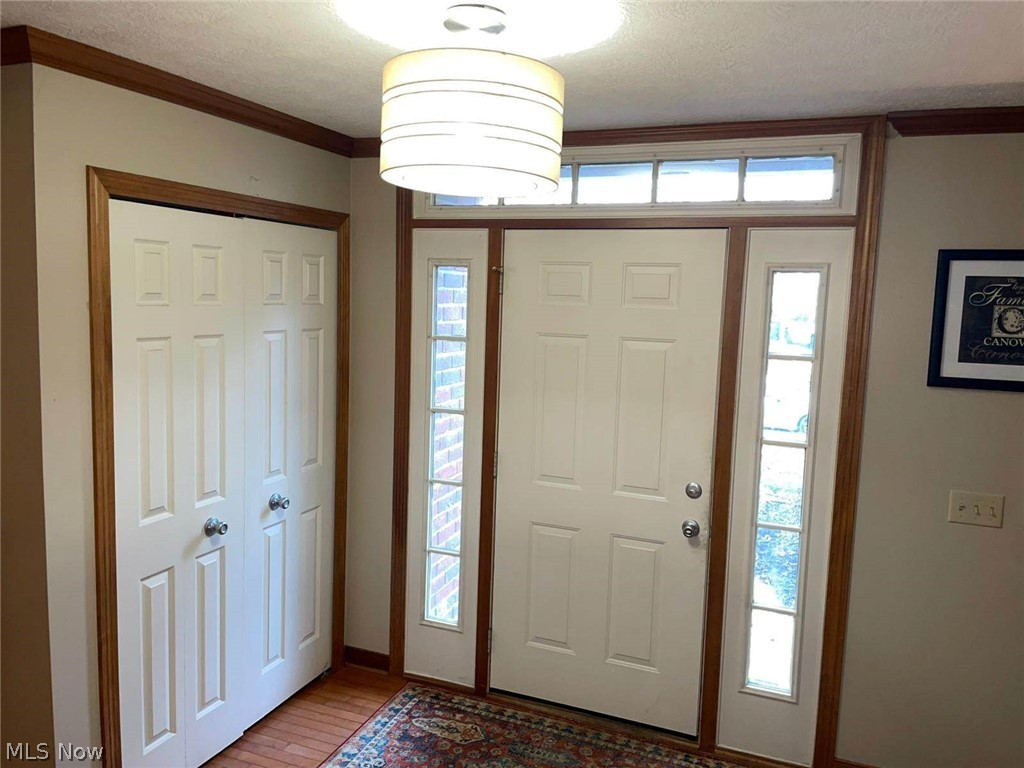 Laurelwoods - Residential