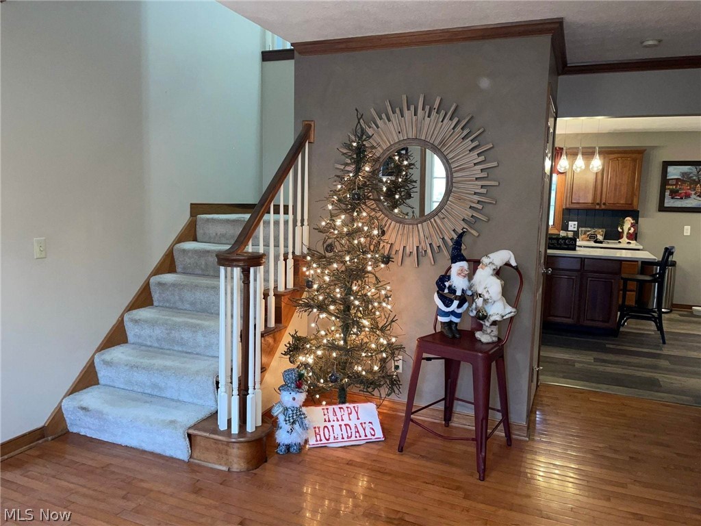 Laurelwoods - Residential