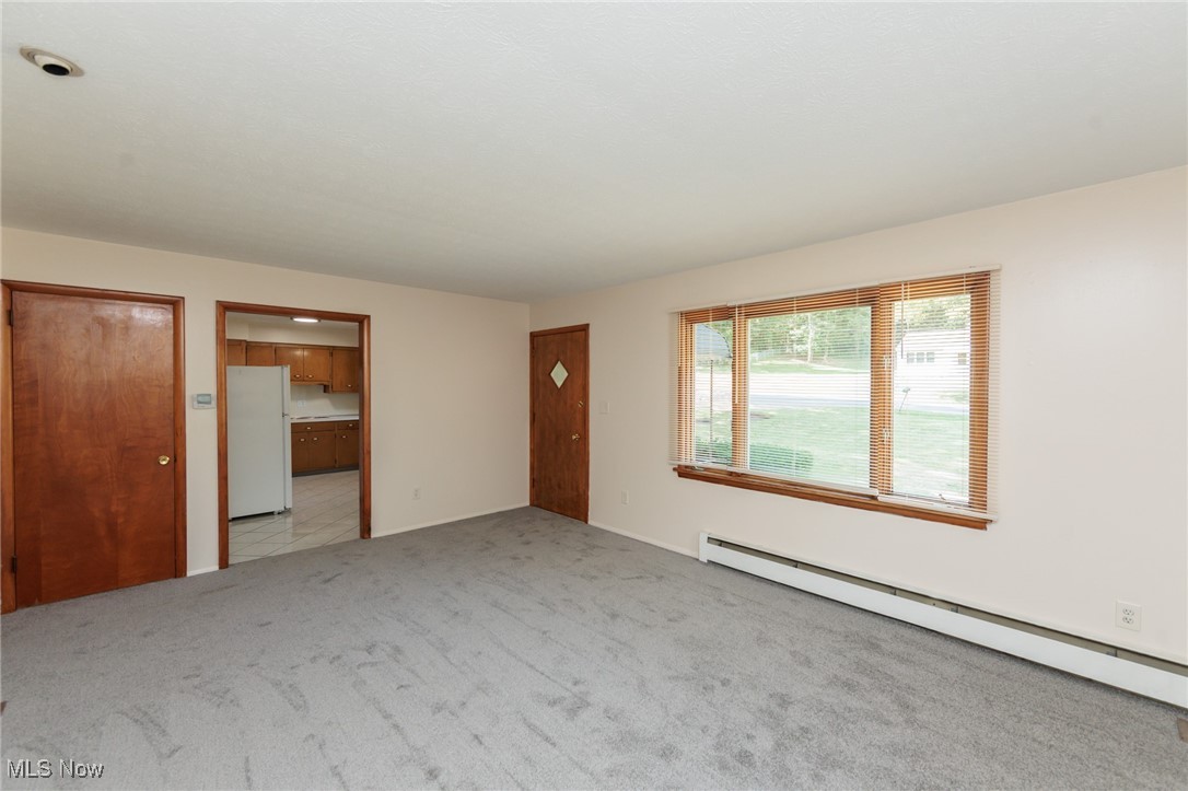 Anna Dean Heights - Residential