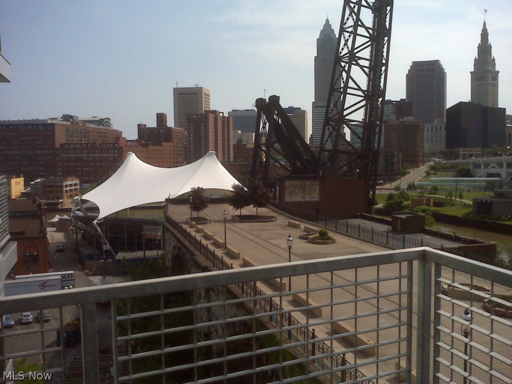 Stonebridge Plaza Condo - Residential