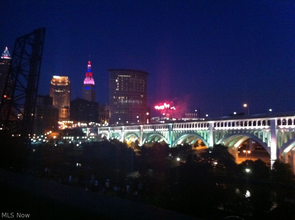 Stonebridge Plaza Condo - Residential