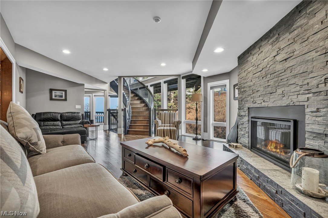 Cashelmara Condo - Residential