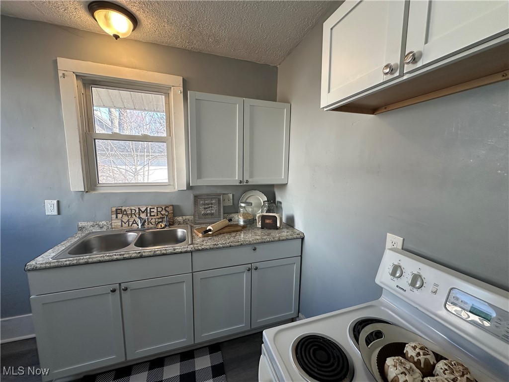 2318 Massachusetts Avenue, Massillon, Ohio image 14
