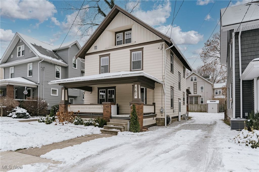 Photo of 162 Portage Drive, Akron, OH 44303 (MLS # 5175672)