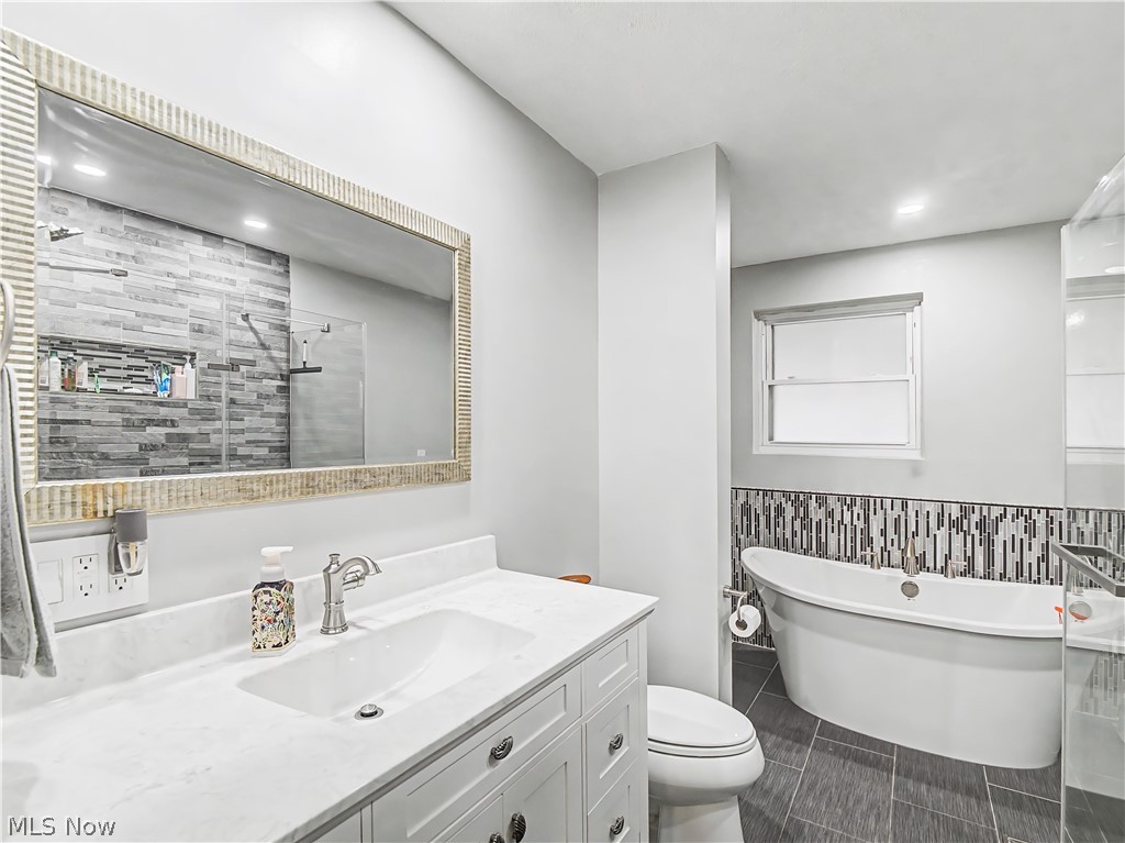 Ridge Road 01 - Residential