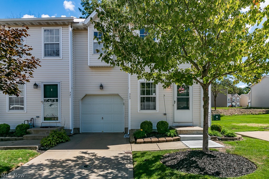 Dartmouth/Clg Hills Condo Ph 01 - Residential