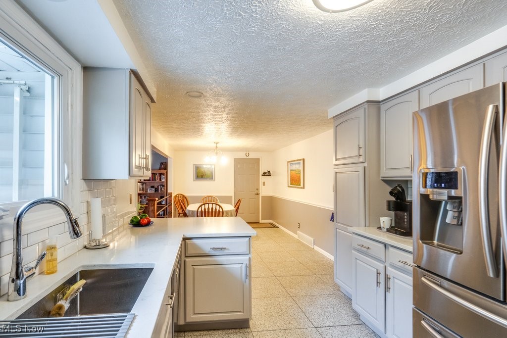 Rolling Hills Acres - Residential