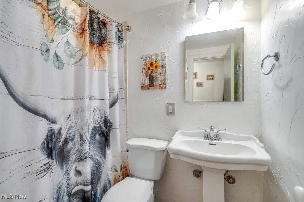 Rolling Hills Acres - Residential