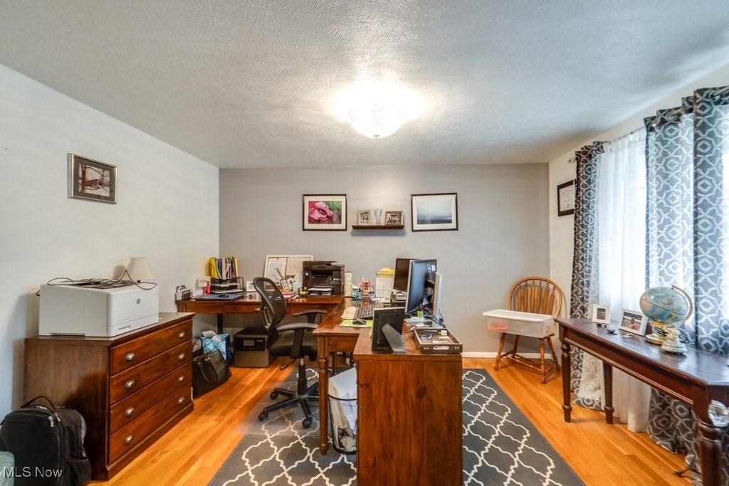 Rolling Hills Acres - Residential