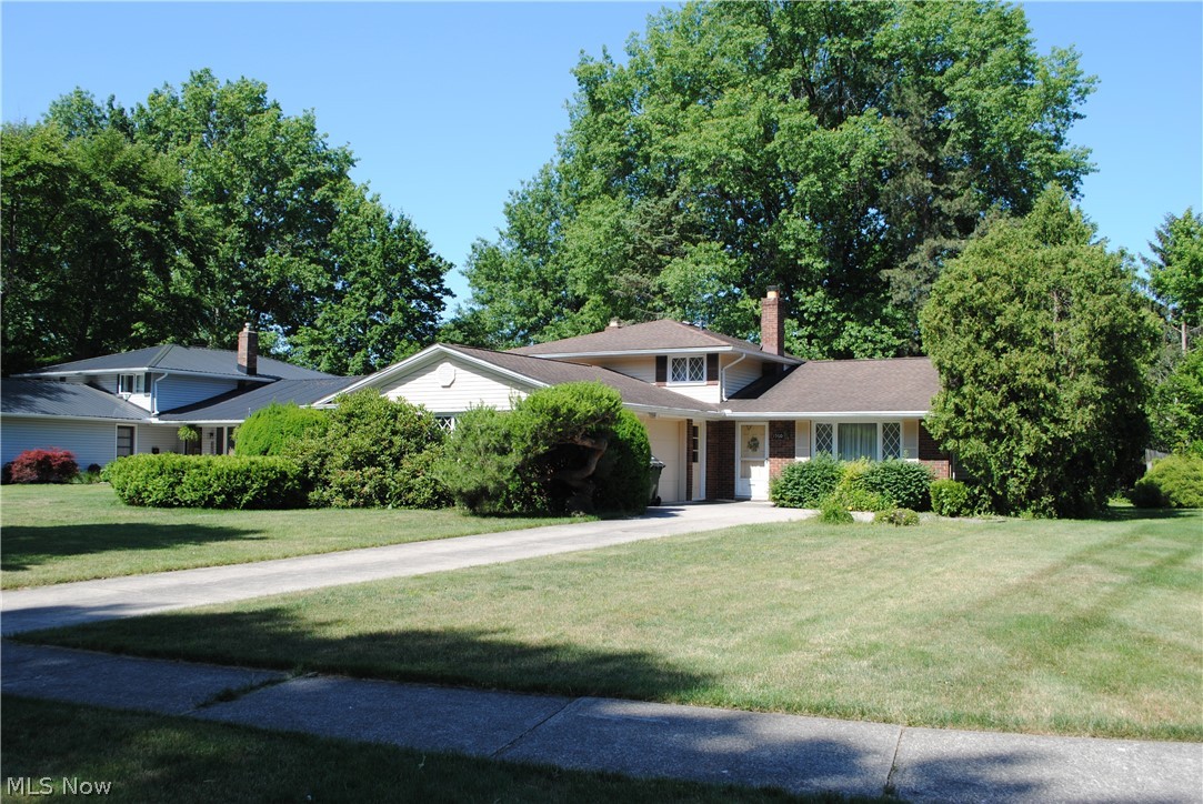 Canterbury Manor - Residential