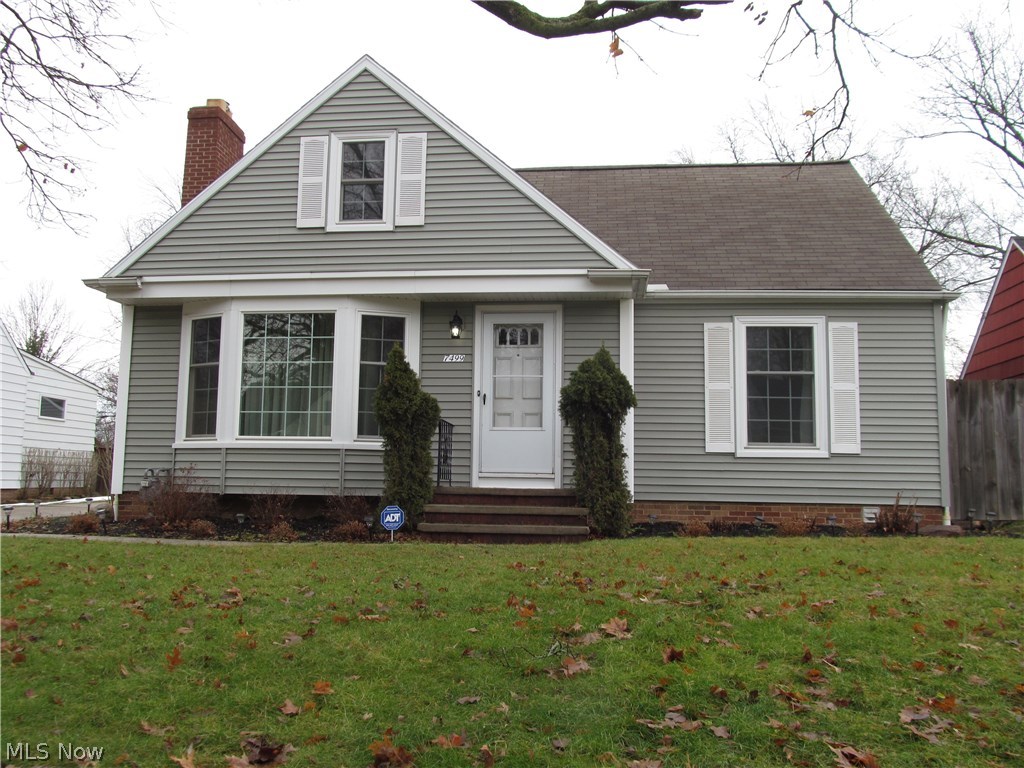 Be first or be sorry! Turn the key and move in to this large updated 5 bedroom, 1 1/2 bath cape. Updated eat in kitchen with granite counter tops, breakfast bar and glass tile back splash. Formal dining room with beautiful hardwood floors that continue into the living room with a stone fireplace. Main bath was gutted to the studs and nicely updated. Owner bedroom has built in book cases. Family room has a 12 foot slider leading to a stamped concrete patio. Loads of storage throughout.
Wow, look at all the updates!!...hardwood floors refinished 2018, new bathroom, new Pella patio doors in family room, new vinyl siding on the garage in 2017, new Pella triple pane windows, updated bathrooms, stainless steel energy efficient appliances, wood burning fire place, hardwood floors, new carpet, paint, granite, glass tile back splash, fence and central air, stamped patio and pergola and apron of drive in 2013, furnace and insulation 2010, hot water tank 2009, kitchen and most electrical