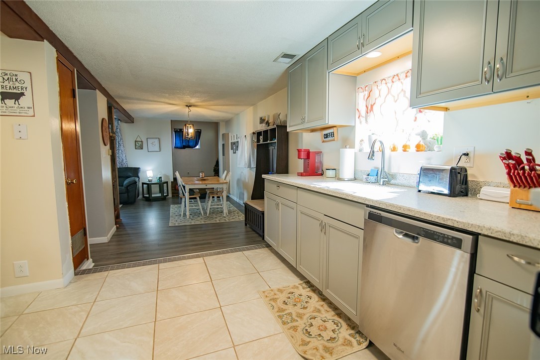 Guy Tavenners Sub - Residential