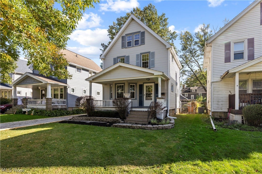 223 Stanford Avenue