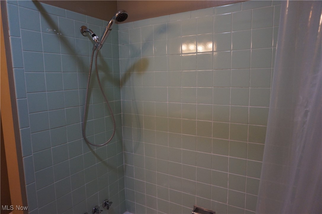 Elks View - Residential