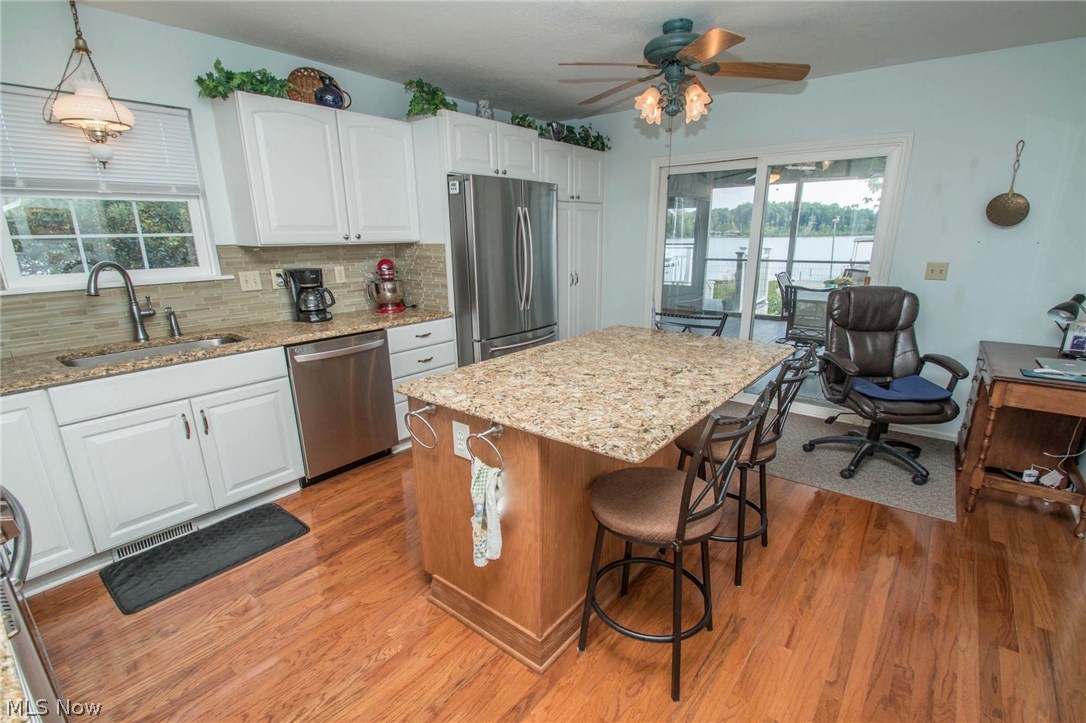 Muzzy Lake - Residential