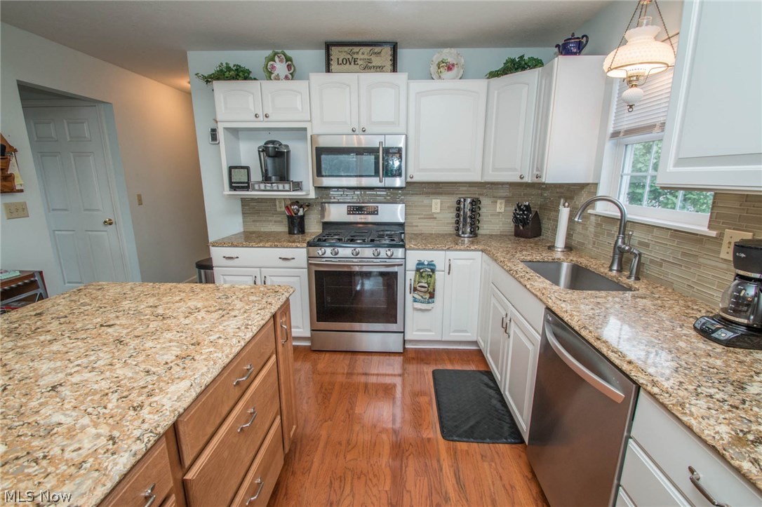 Muzzy Lake - Residential