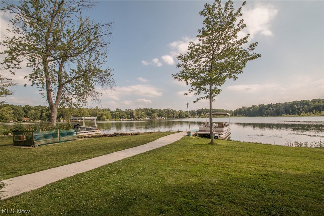 Muzzy Lake - Residential