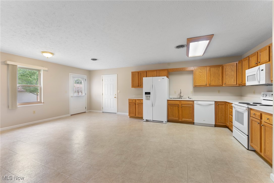 Orchard Hill Manor - Residential