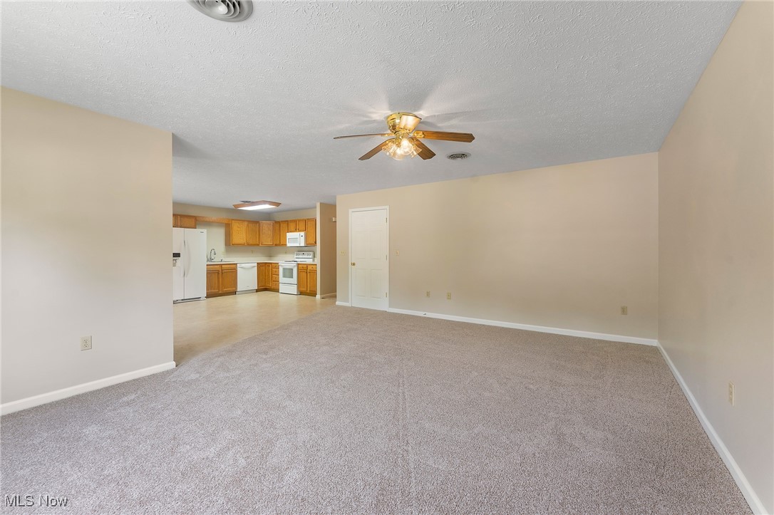 Orchard Hill Manor - Residential