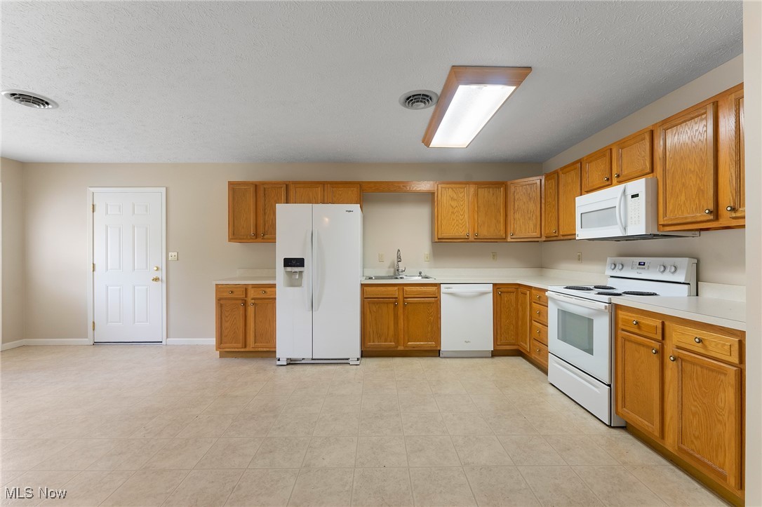 Orchard Hill Manor - Residential