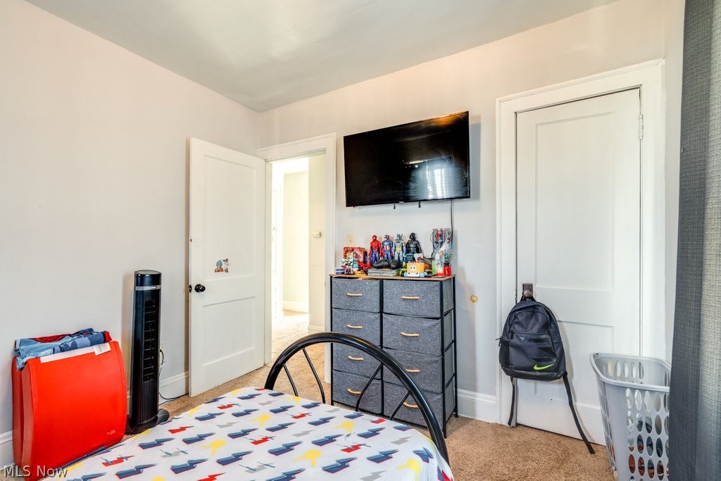 Garfield Blvd - Residential