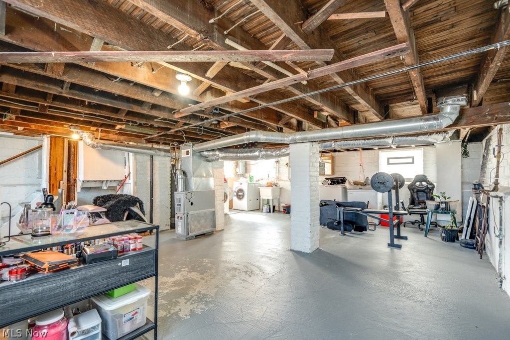 Garfield Blvd - Residential