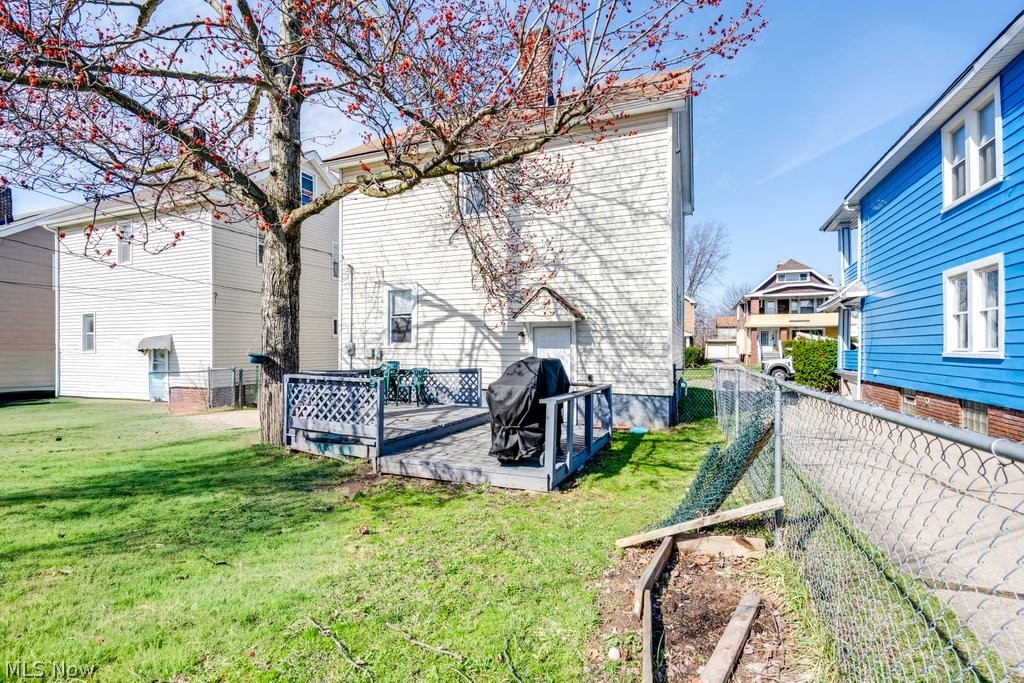 Garfield Blvd - Residential