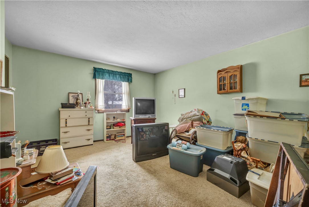 Edgewood Estate Sub - Residential Income