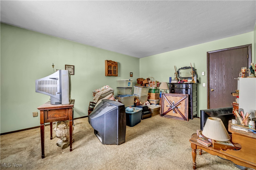 Edgewood Estate Sub - Residential Income