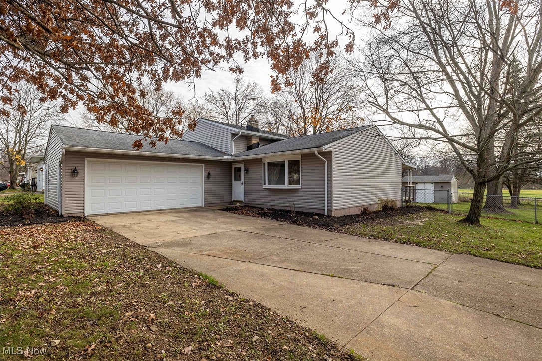 3730 Bramblewood Drive, Brunswick, Ohio image 1