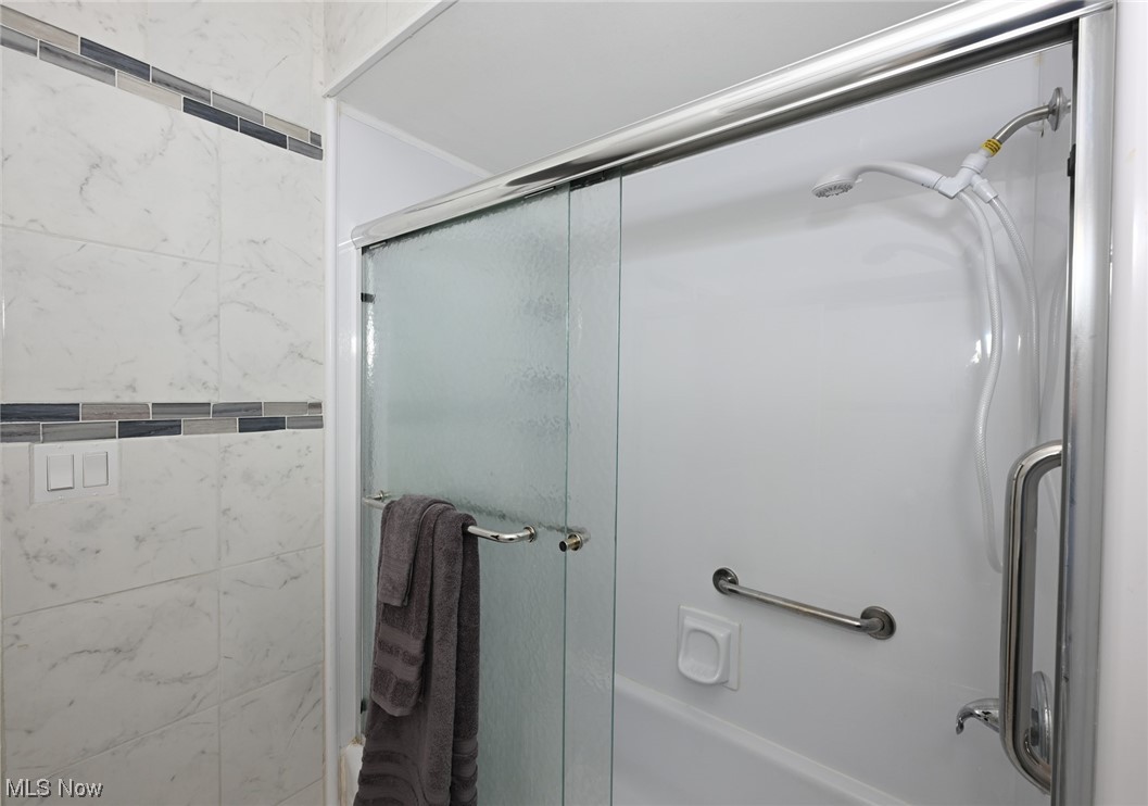 Tallmadge 09 - Residential