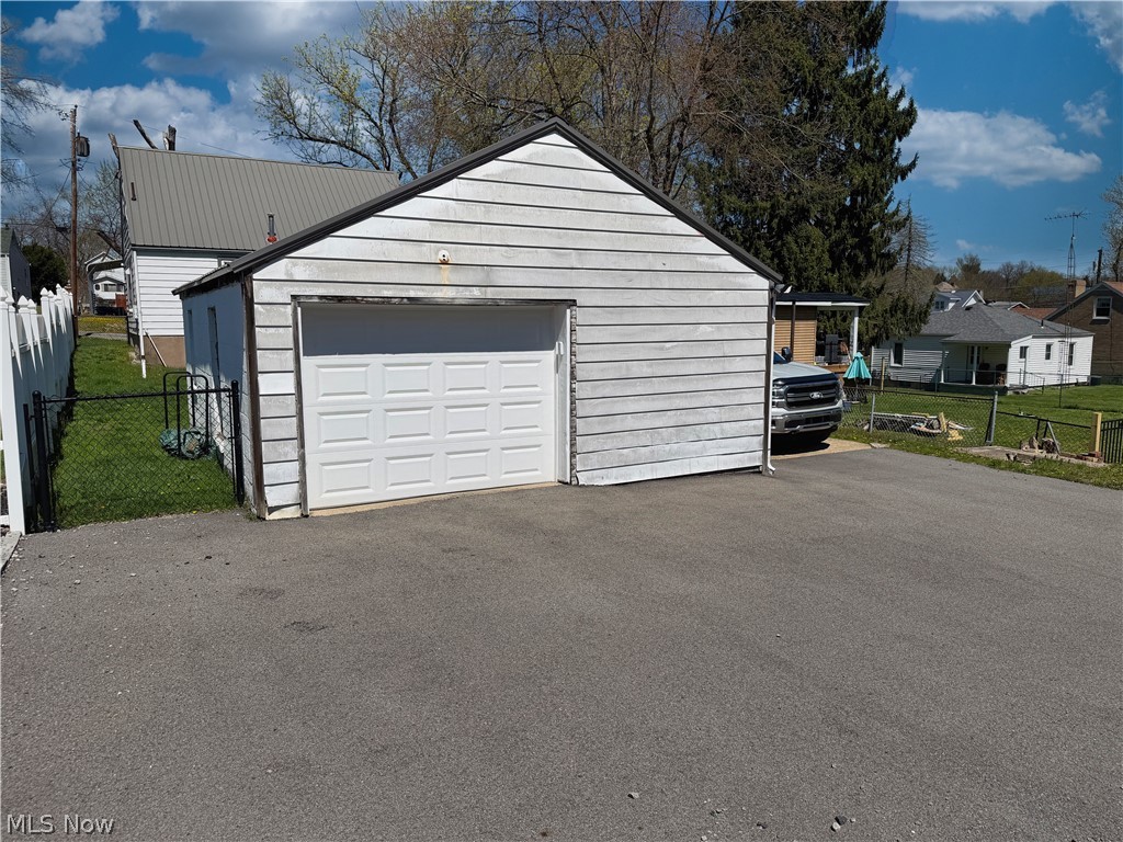 Fc Nagels Add - Residential