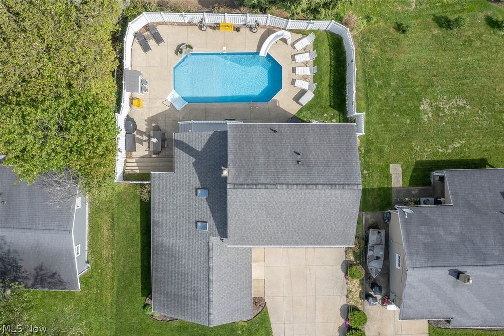 Photo of 2139 Daniels Avenue, Akron, OH 44312 (MLS # 5204379)