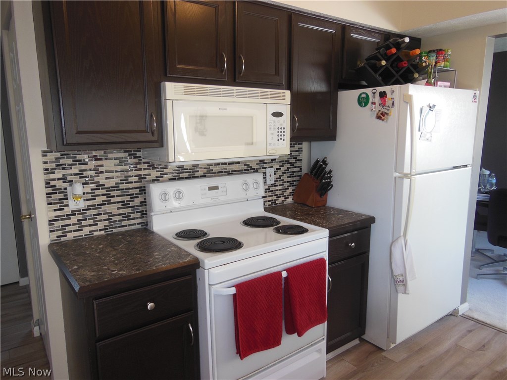 West Grove Vill - Residential