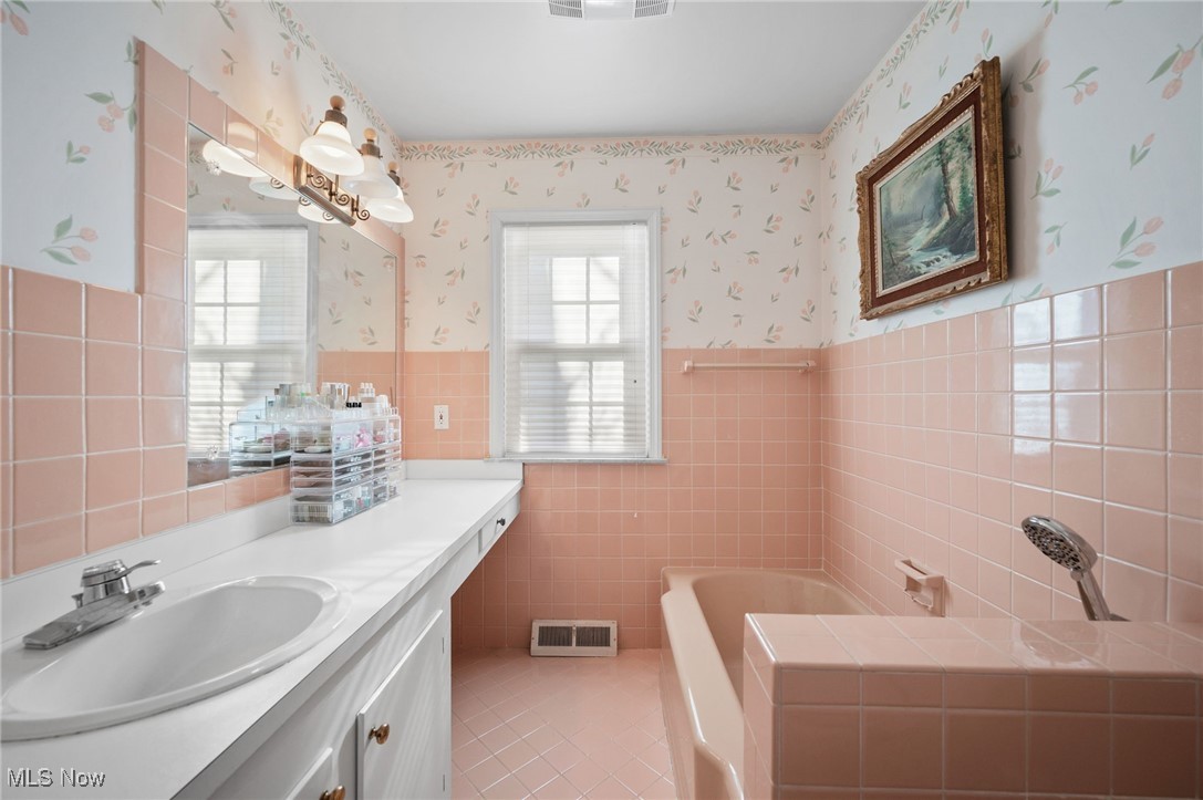 186 Eldridge Road, Aurora, Ohio image 19