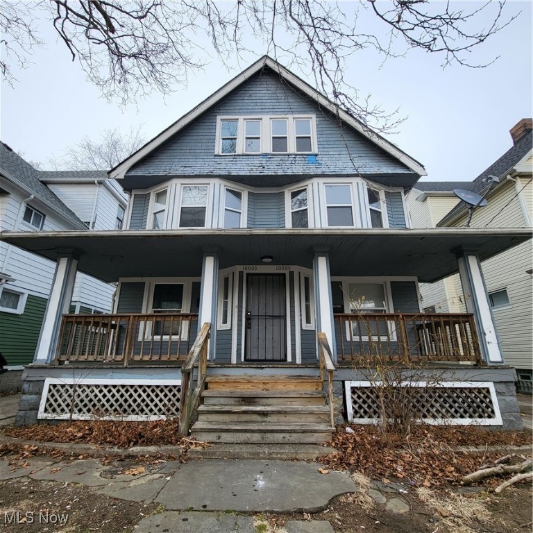 Welcome home! This side by side duplex is HUGE! It features 6 bedrooms! There is one bathroom on the second floor and new laundry machines in the freshly waterproofed basement. The main level is getting newly installed LVP flooring throughout and includes a living room, dining room with built-in cabinets, and a kitchen with brand new refrigerator and stove! There is a covered front porch and a small deck in the rear, which is scheduled for a remodel in the very near future. The yard is partially fenced, and will be thoroughly cleaned up before a tenant moves in, plus the home sits across the street from a community play area. Enjoy less traffic as it is located on a one way street in the heart of Cleveland. This property will surely be rented quickly so don't hesitate to schedule a viewing today! Section 8 vouchers accepted.
Pet policy: Dogs and Cats allowed with one time non-refundable deposit of $350. Large dogs will be charged an additional $45/month.